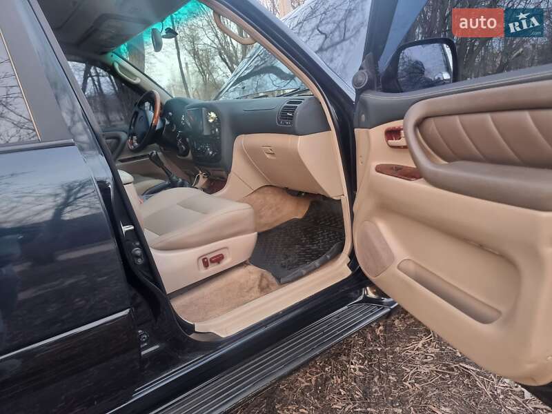 Внедорожник / Кроссовер Toyota Land Cruiser 1998 в Харькове