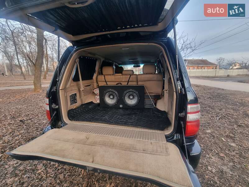 Внедорожник / Кроссовер Toyota Land Cruiser 1998 в Харькове