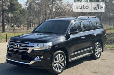 Внедорожник / Кроссовер Toyota Land Cruiser 2020 в Киеве