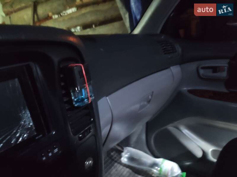 Внедорожник / Кроссовер Toyota Land Cruiser 2001 в Харькове