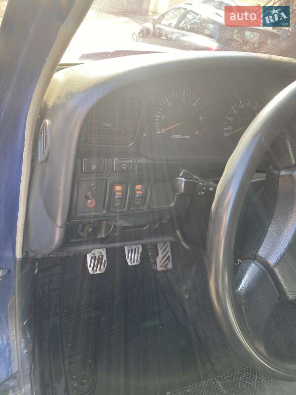 Внедорожник / Кроссовер Toyota Land Cruiser 1994 в Ивано-Франковске