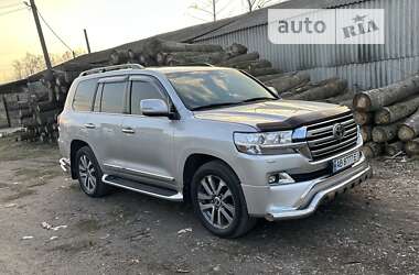 Внедорожник / Кроссовер Toyota Land Cruiser 2017 в Виннице