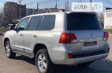 Внедорожник / Кроссовер Toyota Land Cruiser 2012 в Николаеве