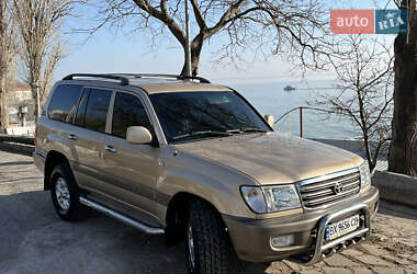 Внедорожник / Кроссовер Toyota Land Cruiser 1999 в 