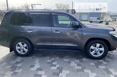 Позашляховик / Кросовер Toyota Land Cruiser 2011 в Мерефа