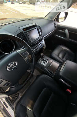 Внедорожник / Кроссовер Toyota Land Cruiser 2011 в Киеве