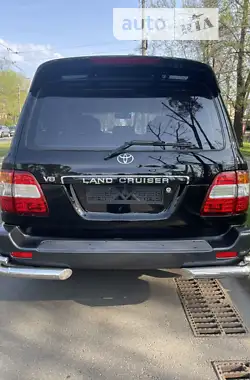 Toyota Land Cruiser 2005