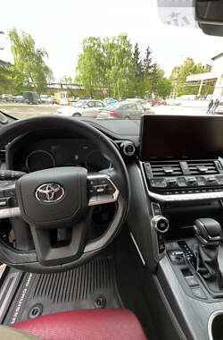 Внедорожник / Кроссовер Toyota Land Cruiser 2021 в Львове