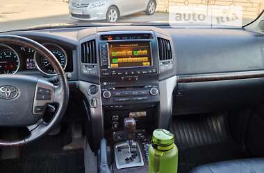 Внедорожник / Кроссовер Toyota Land Cruiser 2011 в Киеве