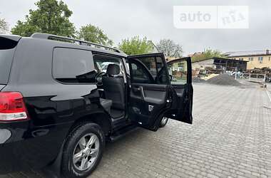 Внедорожник / Кроссовер Toyota Land Cruiser 2011 в Самборе