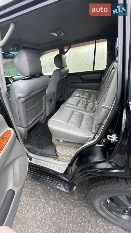 Внедорожник / Кроссовер Toyota Land Cruiser 2003 в Киеве