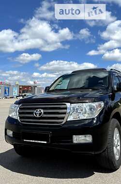 Позашляховик / Кросовер Toyota Land Cruiser 2011 в Одесі