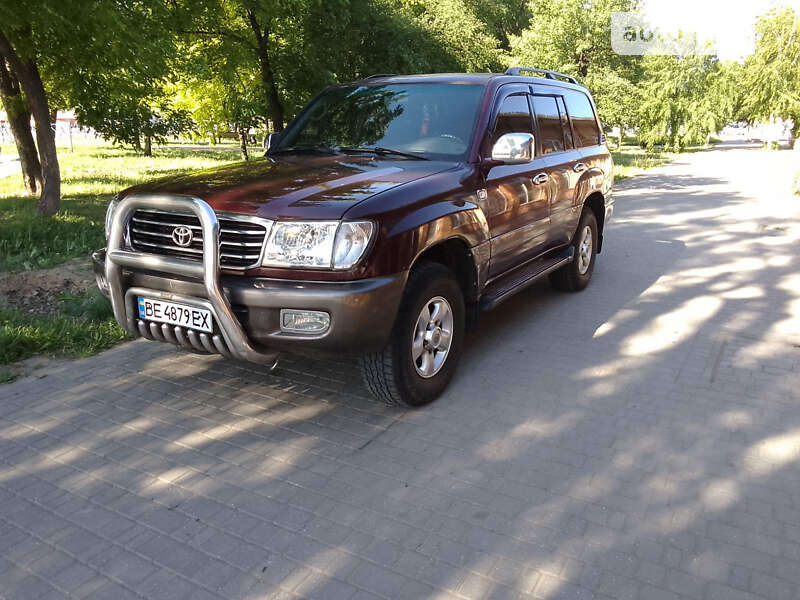 Внедорожник / Кроссовер Toyota Land Cruiser 1999 в Николаеве