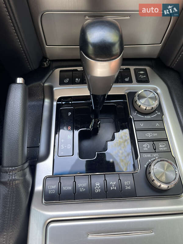 Внедорожник / Кроссовер Toyota Land Cruiser 2019 в Одессе