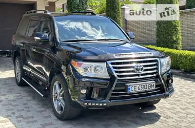 Внедорожник / Кроссовер Toyota Land Cruiser 2012 в Черновцах