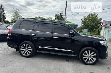 Внедорожник / Кроссовер Toyota Land Cruiser 2017 в Тернополе