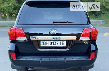 Внедорожник / Кроссовер Toyota Land Cruiser 2013 в Виннице