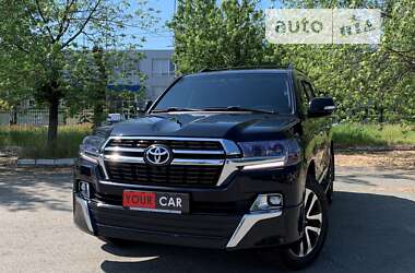 Позашляховик / Кросовер Toyota Land Cruiser 2017 в Києві