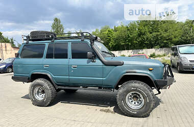 Позашляховик / Кросовер Toyota Land Cruiser 1987 в Львові