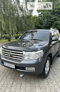 Позашляховик / Кросовер Toyota Land Cruiser 2007 в Чернівцях