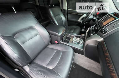 Внедорожник / Кроссовер Toyota Land Cruiser 2012 в Луцке