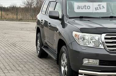 Позашляховик / Кросовер Toyota Land Cruiser 2008 в Дніпрі