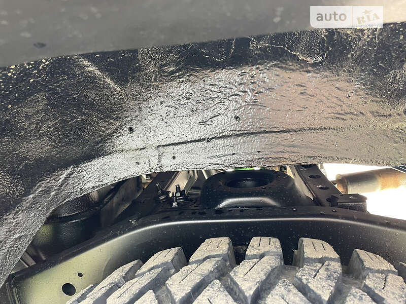 Позашляховик / Кросовер Toyota Land Cruiser 2001 в Великому Березному