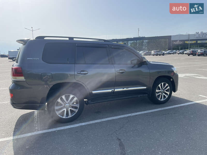 Внедорожник / Кроссовер Toyota Land Cruiser 2008 в Киеве