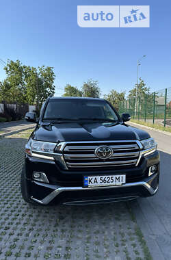 Внедорожник / Кроссовер Toyota Land Cruiser 2018 в Виннице