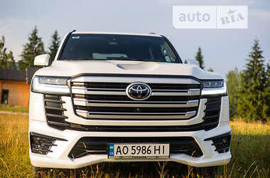 Внедорожник / Кроссовер Toyota Land Cruiser 2021 в Полянице