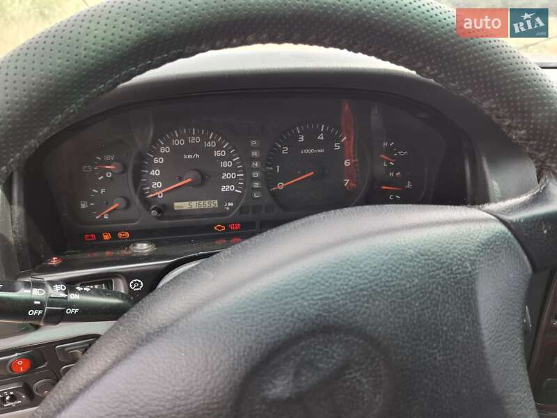 Внедорожник / Кроссовер Toyota Land Cruiser 2000 в Киеве