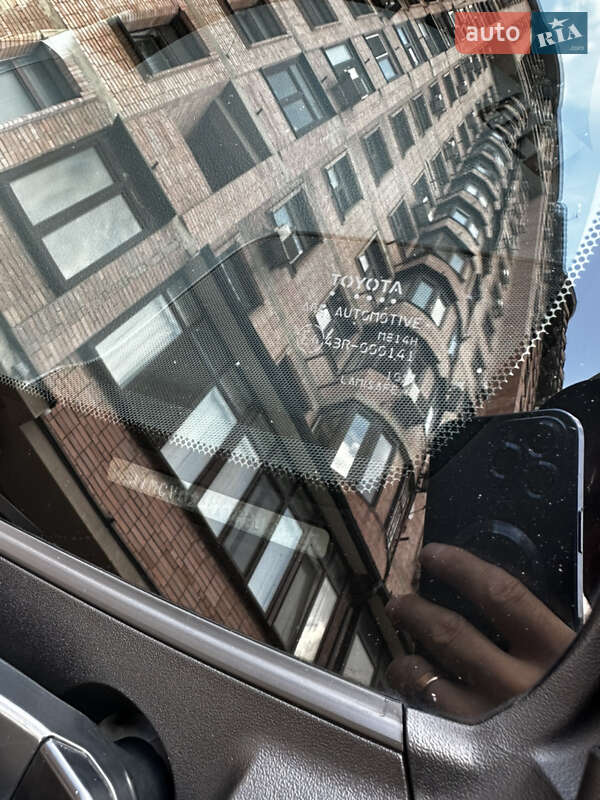 Внедорожник / Кроссовер Toyota Land Cruiser 2016 в Киеве