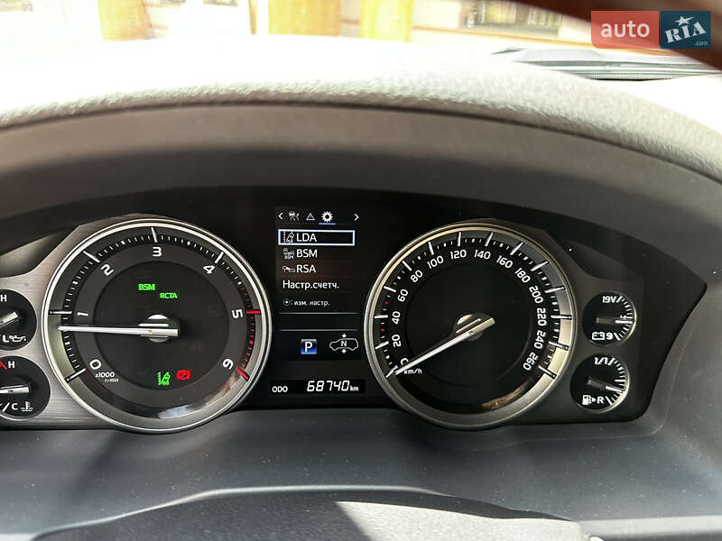 Внедорожник / Кроссовер Toyota Land Cruiser 2016 в Киеве