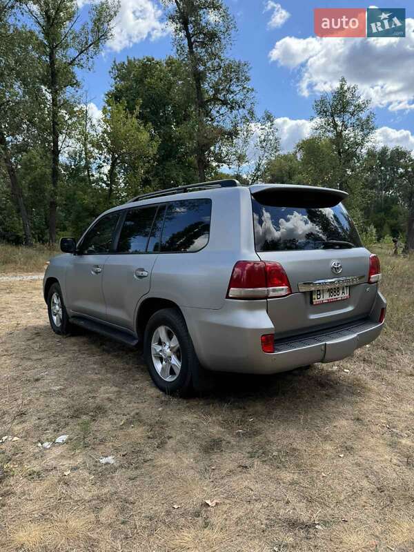 Внедорожник / Кроссовер Toyota Land Cruiser 2008 в Полтаве фото 4 Внедорожник / Кроссовер Toyota Land Cruiser 2008 в Полтаве
