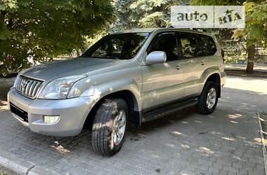 Позашляховик / Кросовер Toyota Land Cruiser 2005 в Краснограді