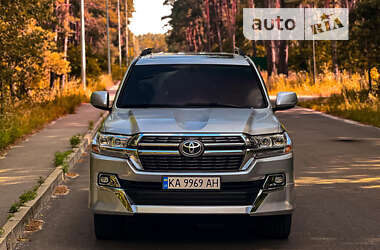 Внедорожник / Кроссовер Toyota Land Cruiser 2007 в Киеве