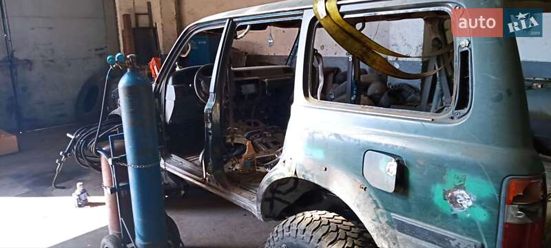 Внедорожник / Кроссовер Toyota Land Cruiser 1997 в Мукачево