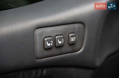 Внедорожник / Кроссовер Toyota Land Cruiser 1999 в 