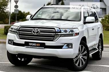 Внедорожник / Кроссовер Toyota Land Cruiser 2019 в Киеве