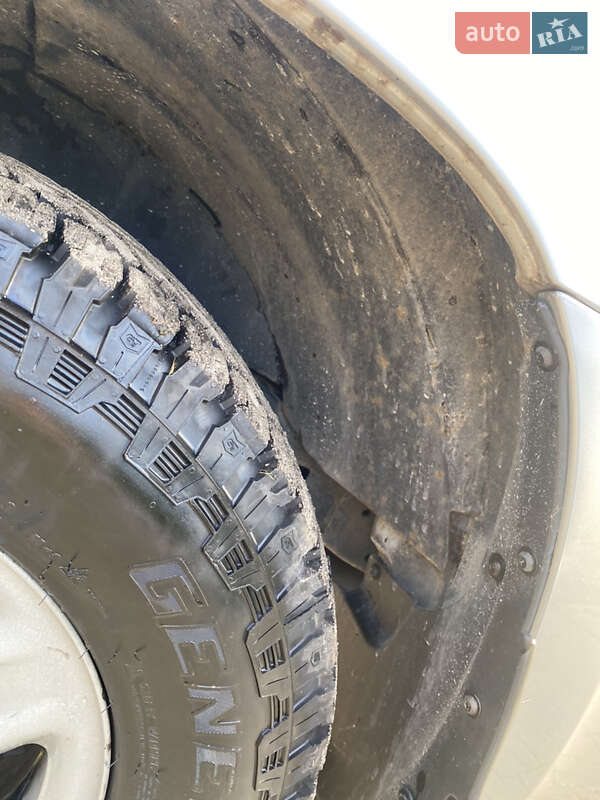 Внедорожник / Кроссовер Toyota Land Cruiser 2011 в Львове