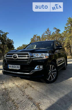 Внедорожник / Кроссовер Toyota Land Cruiser 2019 в Киеве