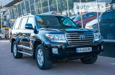 Позашляховик / Кросовер Toyota Land Cruiser 2013 в Києві