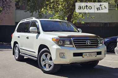 Внедорожник / Кроссовер Toyota Land Cruiser 2014 в Харькове