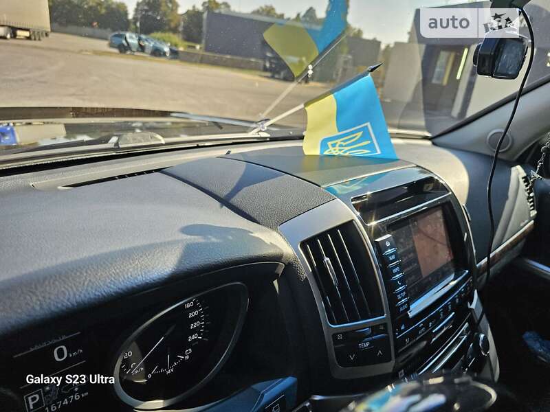 Внедорожник / Кроссовер Toyota Land Cruiser 2012 в Сквире