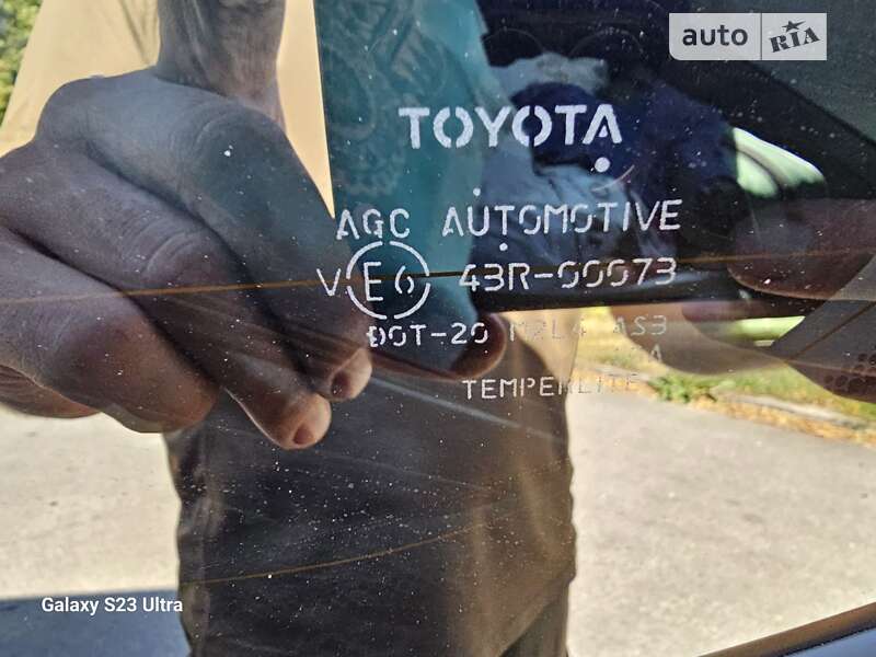 Внедорожник / Кроссовер Toyota Land Cruiser 2012 в Сквире