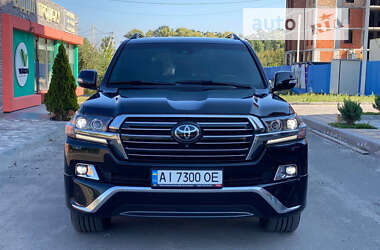 Позашляховик / Кросовер Toyota Land Cruiser 2017 в Києві