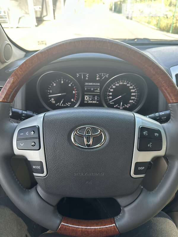 Внедорожник / Кроссовер Toyota Land Cruiser 2013 в Днепре