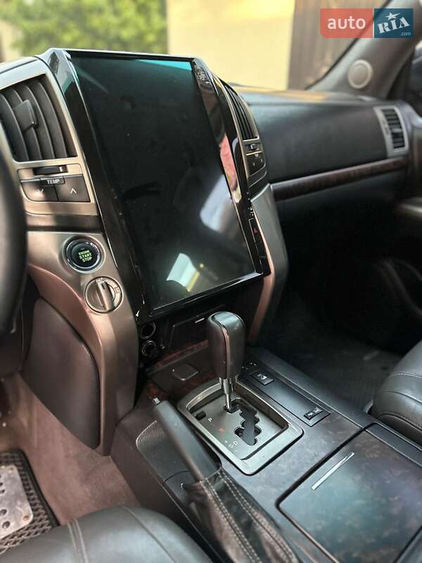 Внедорожник / Кроссовер Toyota Land Cruiser 2008 в Николаеве фото 7 Внедорожник / Кроссовер Toyota Land Cruiser 2008 в Николаеве