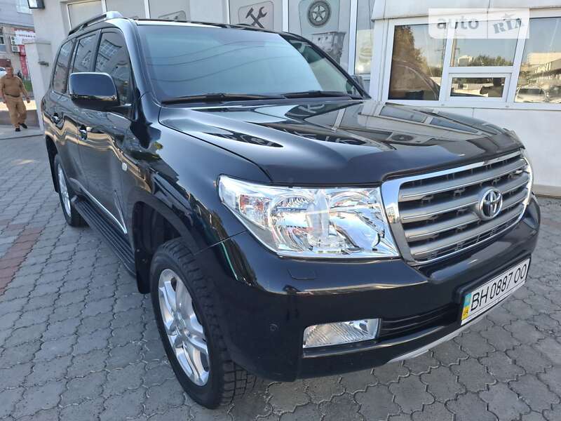 Toyota Land Cruiser 2010
