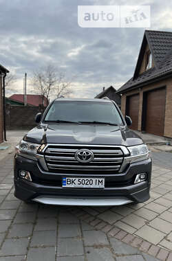 Позашляховик / Кросовер Toyota Land Cruiser 2019 в Рівному